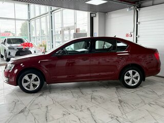 2016 Skoda Octavia III (A7), красный, 1329000 рублей, вид 3