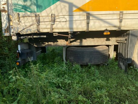 2004 Volvo FH, белый, 2500000 рублей, вид 4