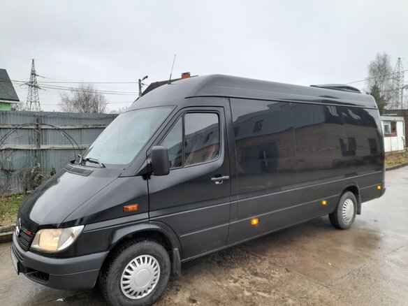 2015 Mercedes-Benz Sprinter Classic, чёрный, 3250000 рублей - вид 2