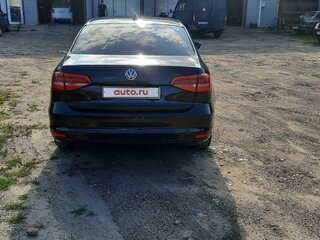 2015 Volkswagen Jetta VI Рестайлинг, чёрный, 900000 рублей, вид 3