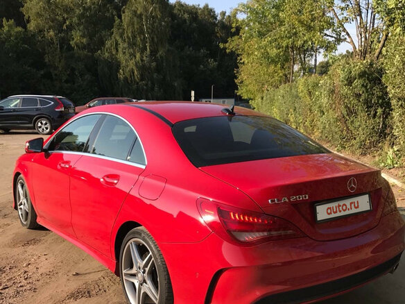 2014 Mercedes-Benz CLA 200 I (C117, X117), красный - вид 1