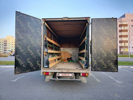 2003 Toyota Dyna, белый, 1350000 рублей, вид 4