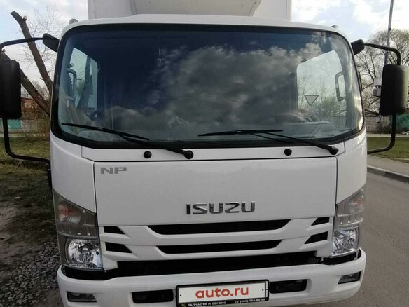 2019 Isuzu Elf (N-series), белый, 4700000 рублей