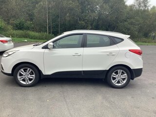 2013 Hyundai ix35 I, белый, 1550000 рублей, вид 4