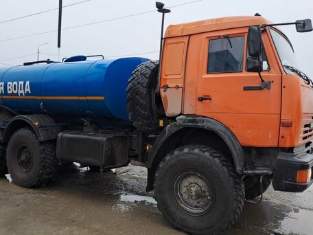 2014 КамАЗ 43118, оранжевый, 2500000 рублей, вид 4