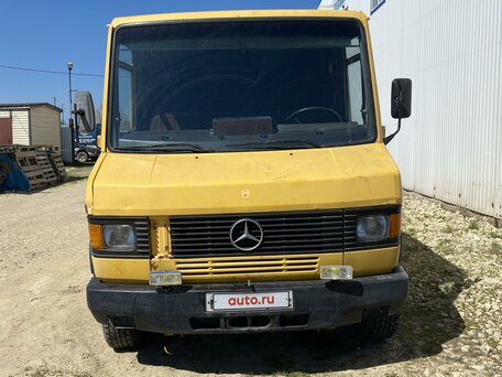 1990 Mercedes-Benz T2, жёлтый, 420000 рублей, вид 1