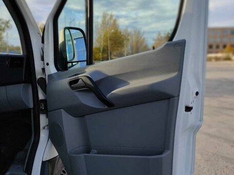 2013 Volkswagen Crafter, белый, 1900000 рублей, вид 2