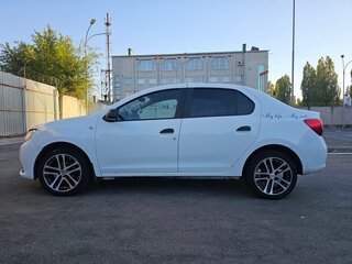 2016 Renault Logan II, белый, 750000 рублей, вид 4