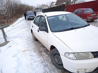 1997 Mazda Familia VII (BH), белый, 205000 рублей, вид 3