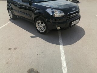 2009 Kia Soul I, чёрный, 700000 рублей, вид 4