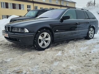2002 BMW 5 серии 520i IV (E39) Рестайлинг, чёрный, 900000 рублей, вид 4