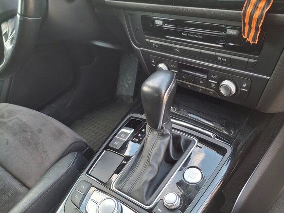 2015 Audi A6 IV (C7) Рестайлинг, чёрный, 3000000 рублей - вид 23