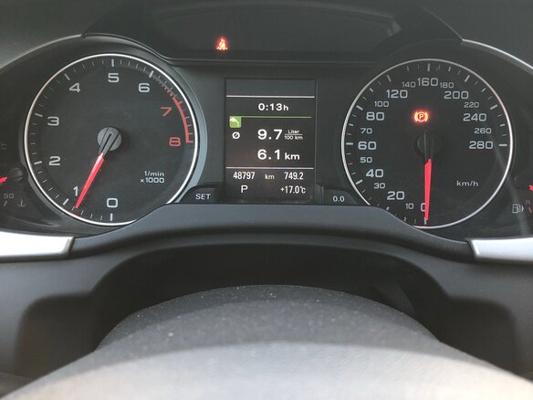 2011 Audi A4 IV (B8), чёрный - вид 5