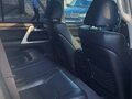 2017 Toyota Land Cruiser 200 Series Рестайлинг 2, белый, 6950000 рублей - вид 7