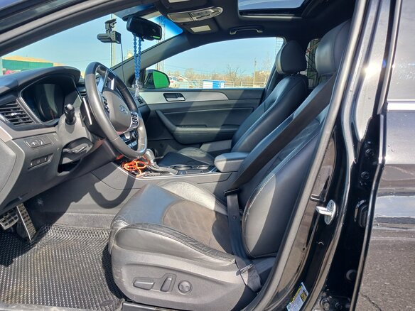 2018 Hyundai Sonata VII (LF) Рестайлинг, чёрный, 1880000 рублей - вид 8