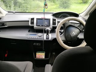 2015 Honda Freed I Рестайлинг 2, серебристый, 1400000 рублей, вид 5