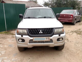 2003 Mitsubishi Pajero Sport I, серебристый, 380000 рублей, вид 3