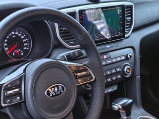2019 Kia Sportage IV Рестайлинг, белый, 2500000 рублей, вид 3