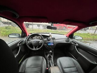 2003 Ford Focus I Рестайлинг, серебристый, 170000 рублей, вид 1