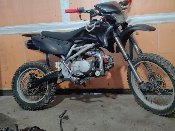 2000 Irbis TTR 125, чёрный, 65000 рублей