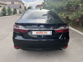 2017 Toyota Camry VII (XV50) Рестайлинг 2, чёрный, 2300000 рублей, вид 3