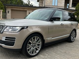 2018 Land Rover Range Rover IV Рестайлинг, бежевый, 7200000 рублей, вид 4
