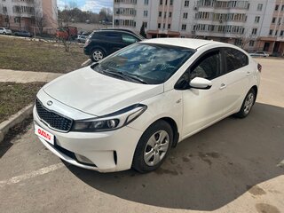 2018 Kia Cerato III Рестайлинг (Classic), белый, 1050000 рублей, вид 2
