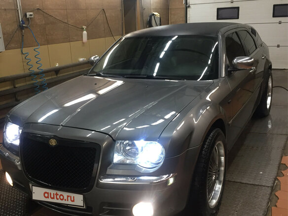 2006 Chrysler 300C I, серый - вид 4