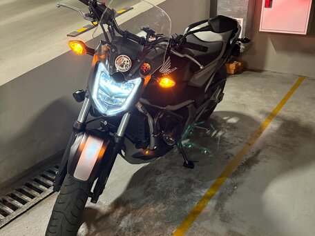2017 Honda NC 750S, серый, 550000 рублей, вид 1