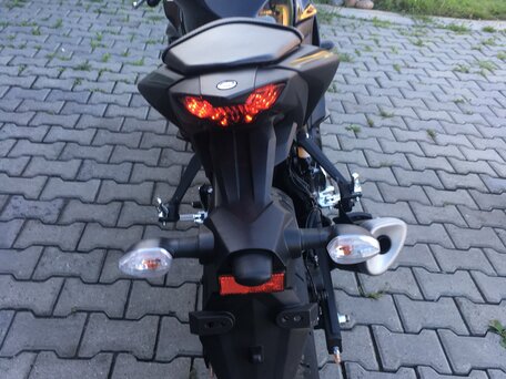 2020 Yamaha YZF-R3, чёрный, 420000 рублей, вид 5