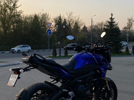 2016 Yamaha MT-09 Tracer (FJ-09), синий, 780000 рублей, вид 3