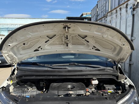 2020 Hyundai Grand Starex, белый, 3200000 рублей, вид 4