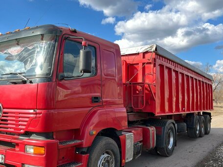 2002 Mercedes-Benz Axor, красный, 2250000 рублей, вид 2