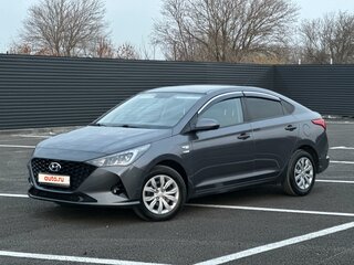 2021 Hyundai Solaris II Рестайлинг, серый, 1735000 рублей, вид 1