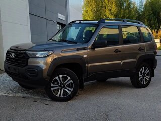 2026 Lada (ВАЗ) Niva Travel I Рестайлинг, серый, 1720000 рублей, вид 4