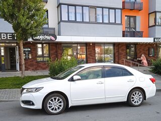 2018 Toyota Premio II (T26) Рестайлинг 2, белый, 1630000 рублей, вид 5