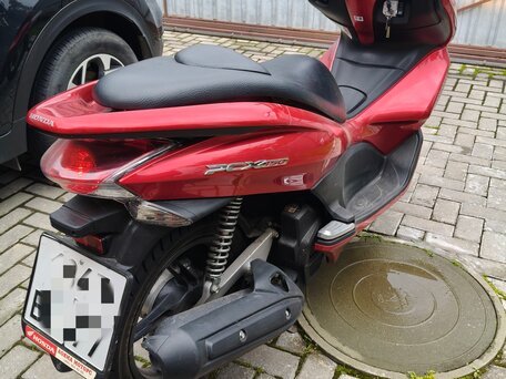 2013 Honda PCX 150, красный, 260000 рублей, вид 5