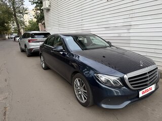2016 Mercedes-Benz E-Класс 200 V (W213, S213, C238), зелёный, 1790000 рублей, вид 1