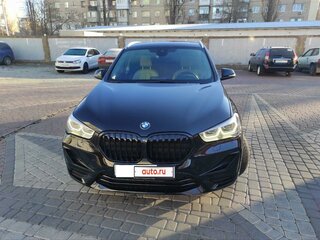 2019 BMW X1 18d sDrive II (F48) Рестайлинг, чёрный, 2900000 рублей, вид 1