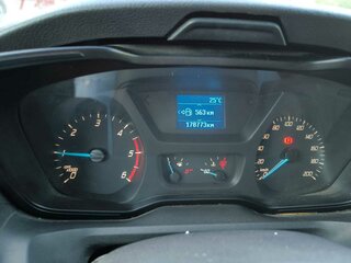 2015 Ford Transit, белый, 2000000 рублей, вид 5