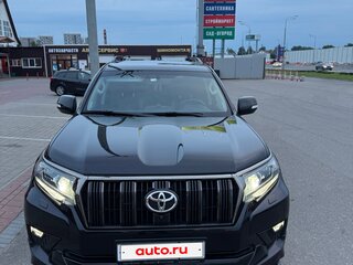 2021 Toyota Land Cruiser Prado 150 Series Рестайлинг 3, чёрный, 5900000 рублей, вид 3