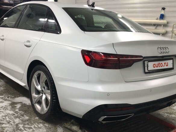 2020 Audi A4 40 TFSI V (B9) Рестайлинг, белый, 2830000 рублей - вид 7
