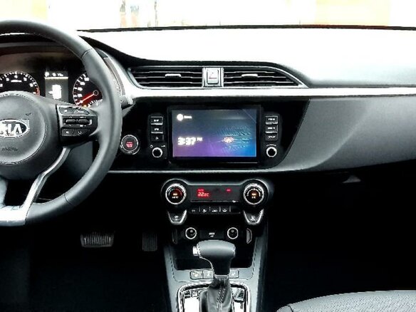 2021 Kia Rio X IV Рестайлинг, чёрный, 2000000 рублей - вид 4