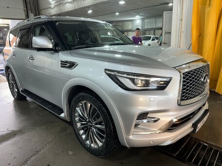 2021 Infiniti QX80 I Рестайлинг 3, серый, 6100000 рублей, вид 2