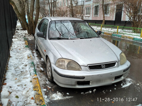 1998 Honda Civic VI, серебристый - вид 3