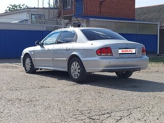 2004 Hyundai Sonata ТагАЗ IV (EF) Рестайлинг, серебристый, 430000 рублей, вид 5