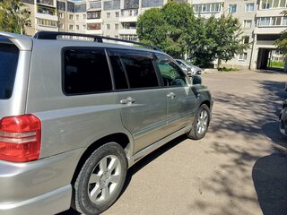 2001 Toyota Kluger I (XU20), серебристый, 1320000 рублей, вид 5