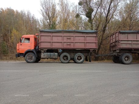 1989 КамАЗ 55102, оранжевый, 1400000 рублей, вид 2