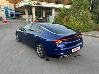 2020 Kia K5 III, синий, 1890000 рублей, вид 4