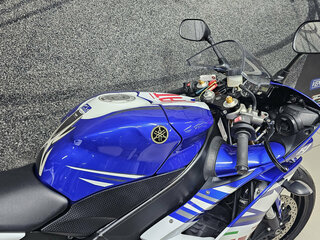 2007 Yamaha YZF-R1, синий, 799000 рублей, вид 4